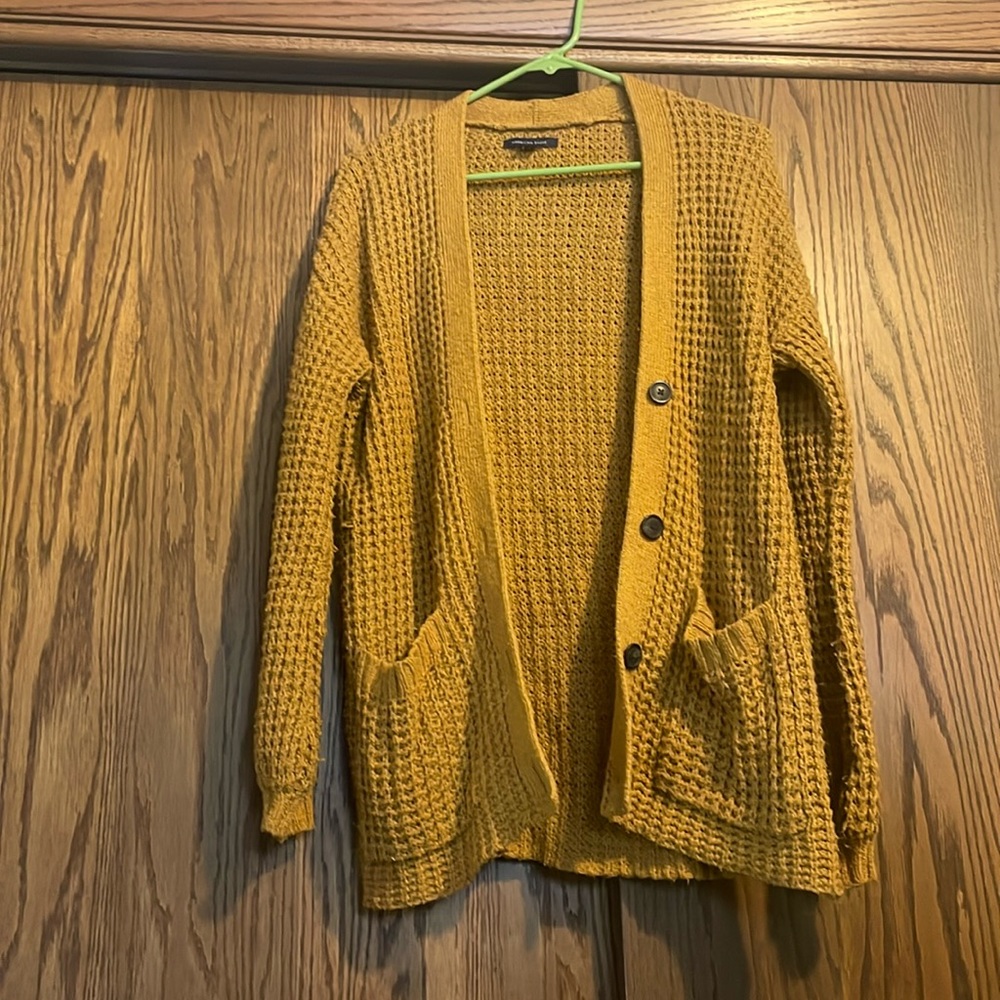 Women’s Cardigan Sweater - 55% Cotton / 45% Polyester